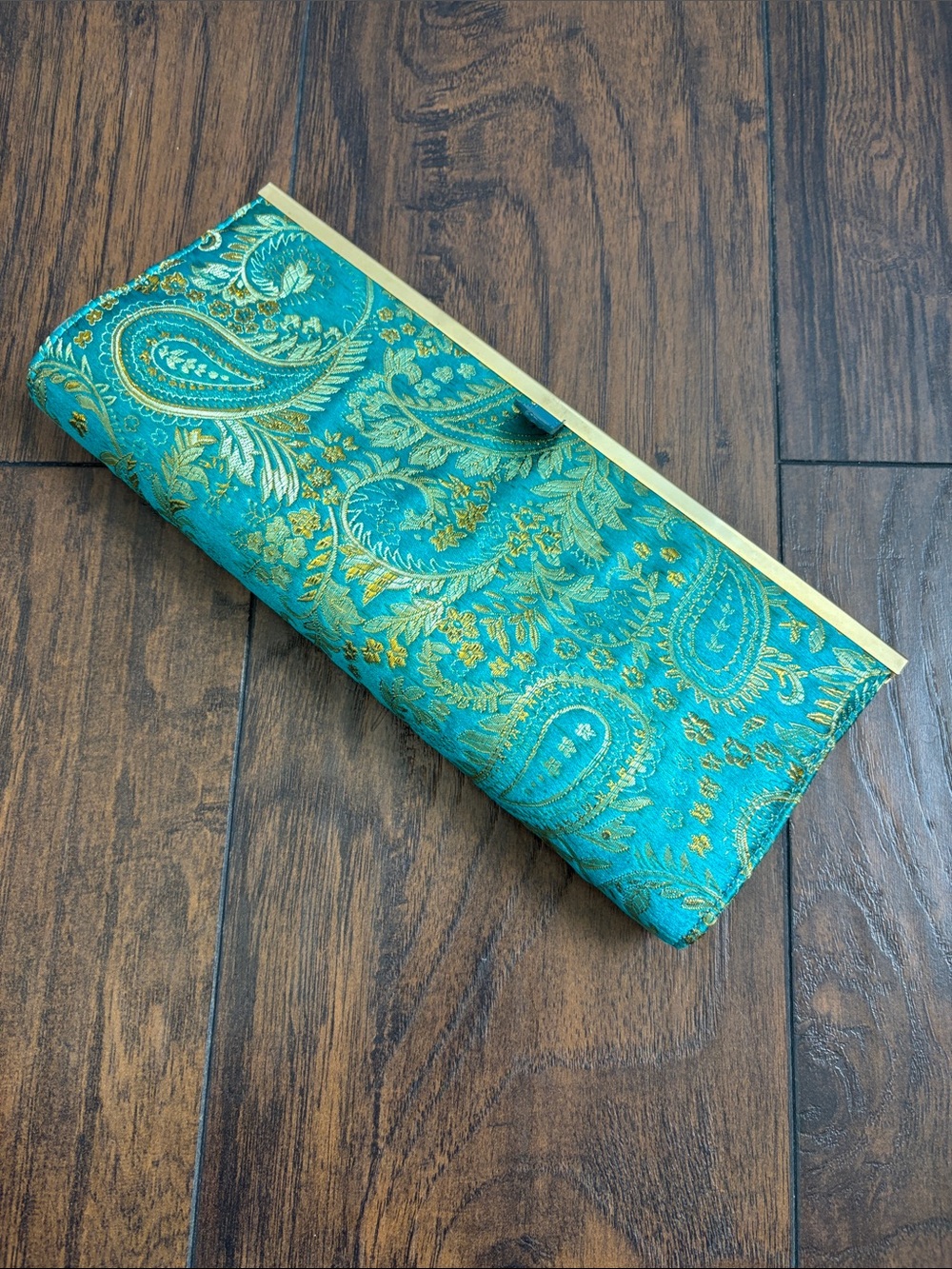 Turquoise and Gold Paisley Decorative Clutch